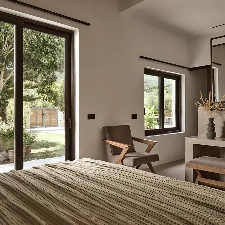 Vilă Yliessa - Luxury Pool Surrounded By Nature *