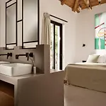 Βίλα Yliessa - Luxury Pool Surrounded By Nature