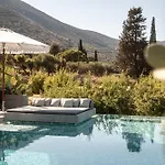 Βίλα Yliessa - Luxury Pool Surrounded By Nature *