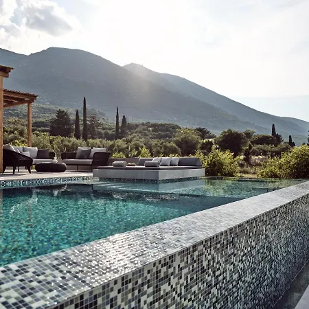 Villa Yliessa - Luxury Pool Surrounded By Nature *