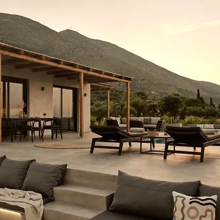 Yliessa - Luxury Pool Surrounded By Nature * Drakas