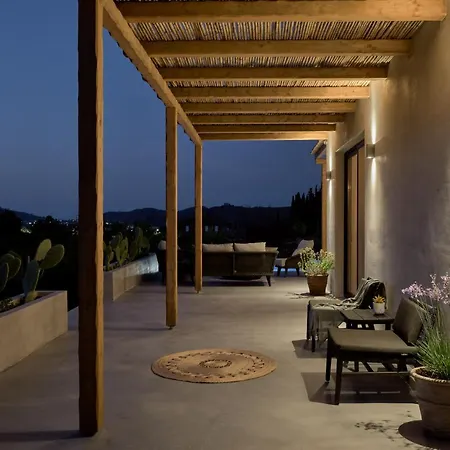 Yliessa - Luxury Pool Surrounded By Nature Villa *