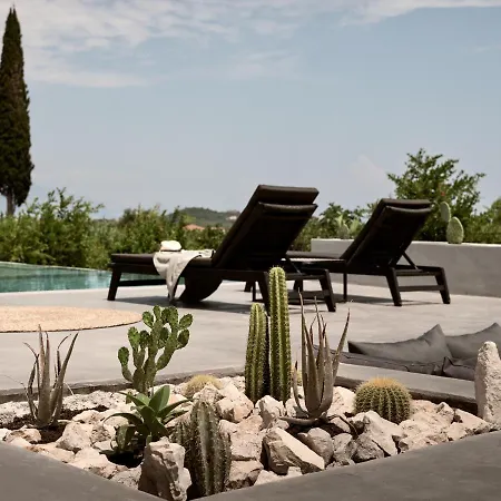 Villa Yliessa - Luxury Pool Surrounded By Nature *