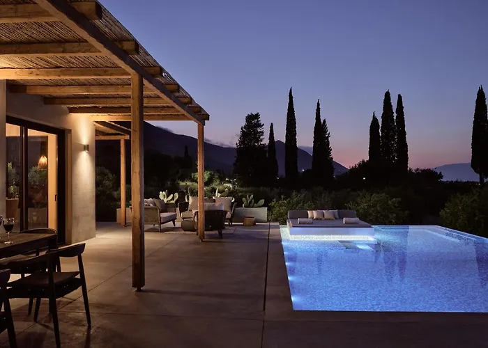 Yliessa - Luxury Pool Surrounded By Nature