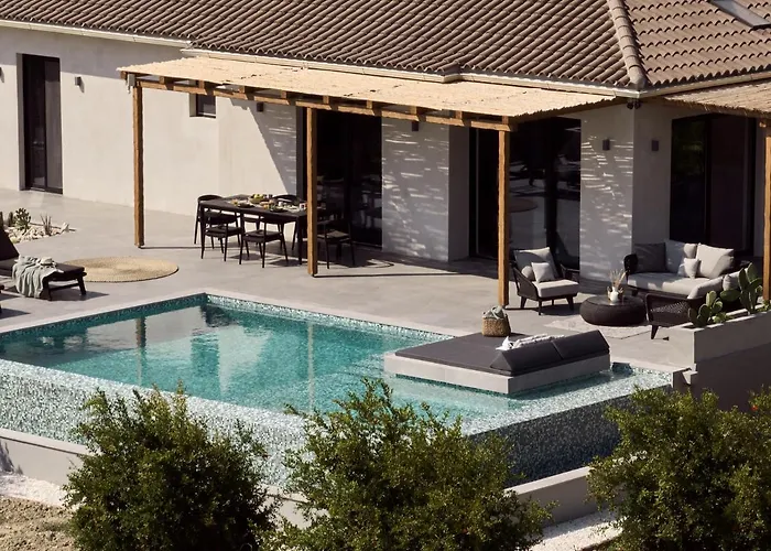Yliessa - Luxury Pool Surrounded By Nature * Drakas